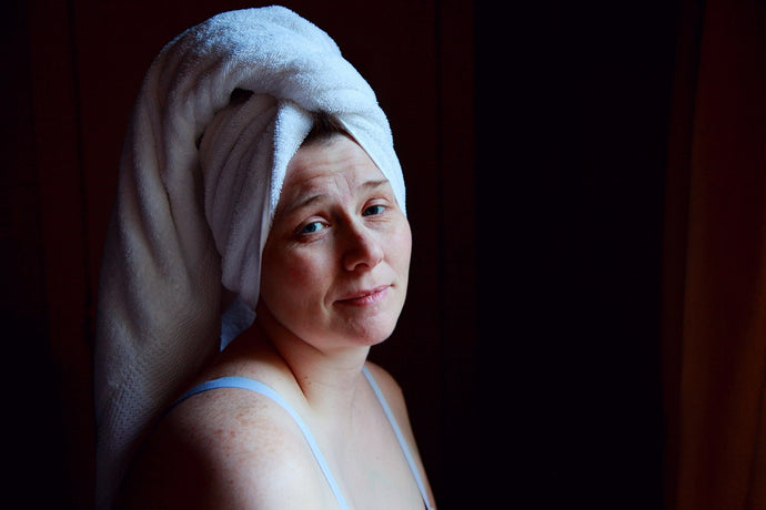 How to dry thick hair without a blow dryer